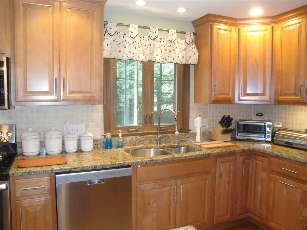38 Norwich Street Concord NH 03301