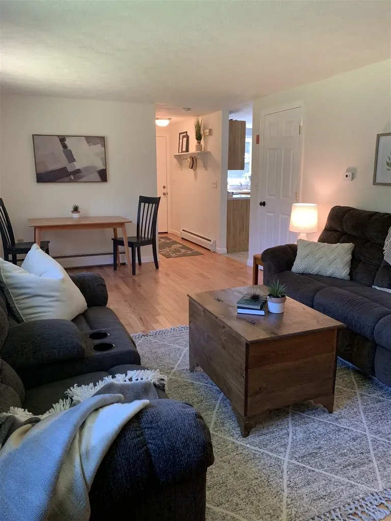 3 Caverly Court Barrington NH 03825