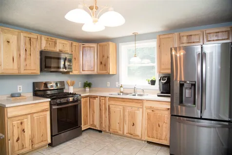 3 Caverly Court Barrington NH 03825