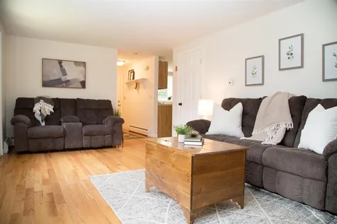 3 Caverly Court Barrington NH 03825