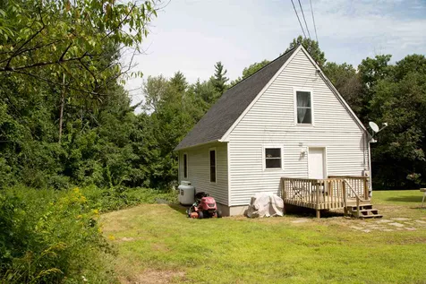 3 Caverly Court Barrington NH 03825