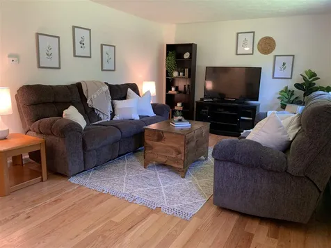 3 Caverly Court Barrington NH 03825