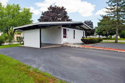 26 Main Street Allenstown NH 03275