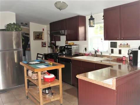 32 T Andrew Street Lebanon NH 03766