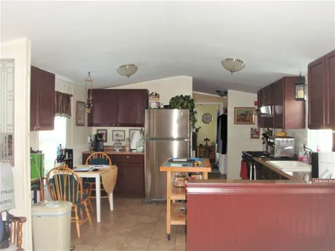 32 T Andrew Street Lebanon NH 03766