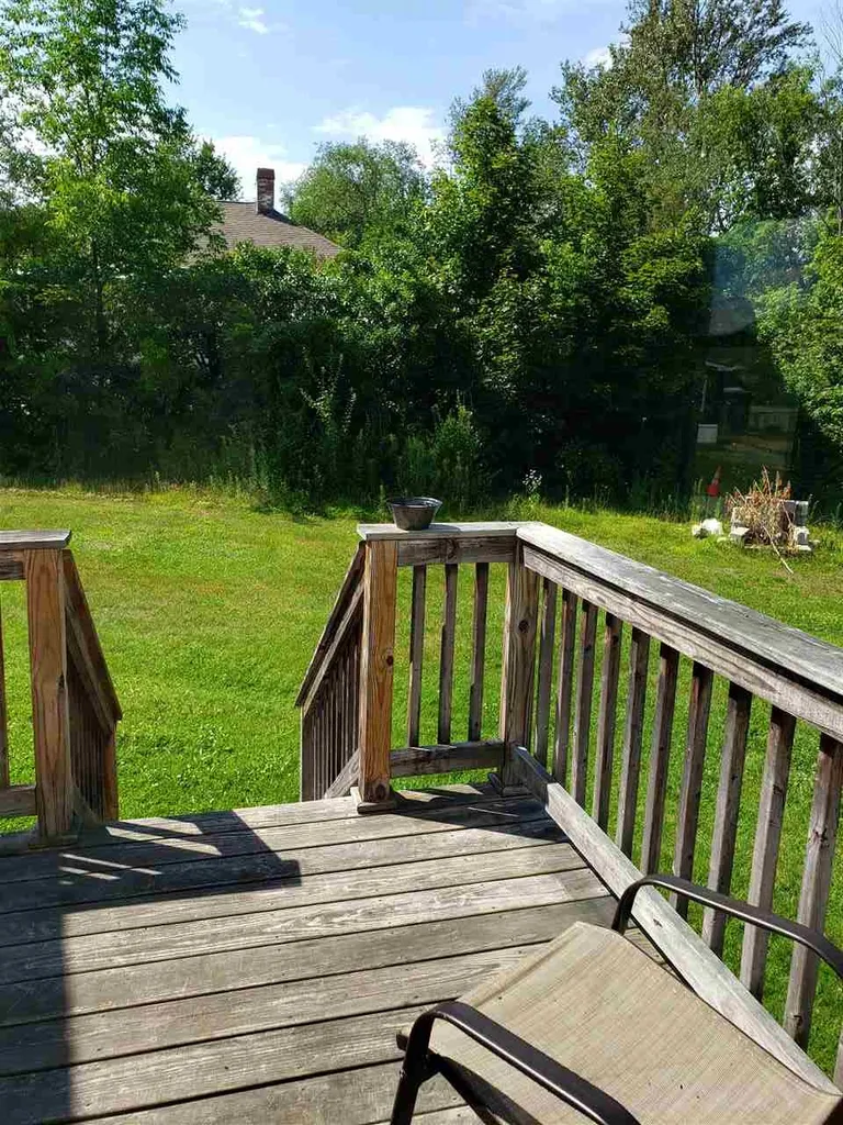 22 Union Street Gorham NH 03581