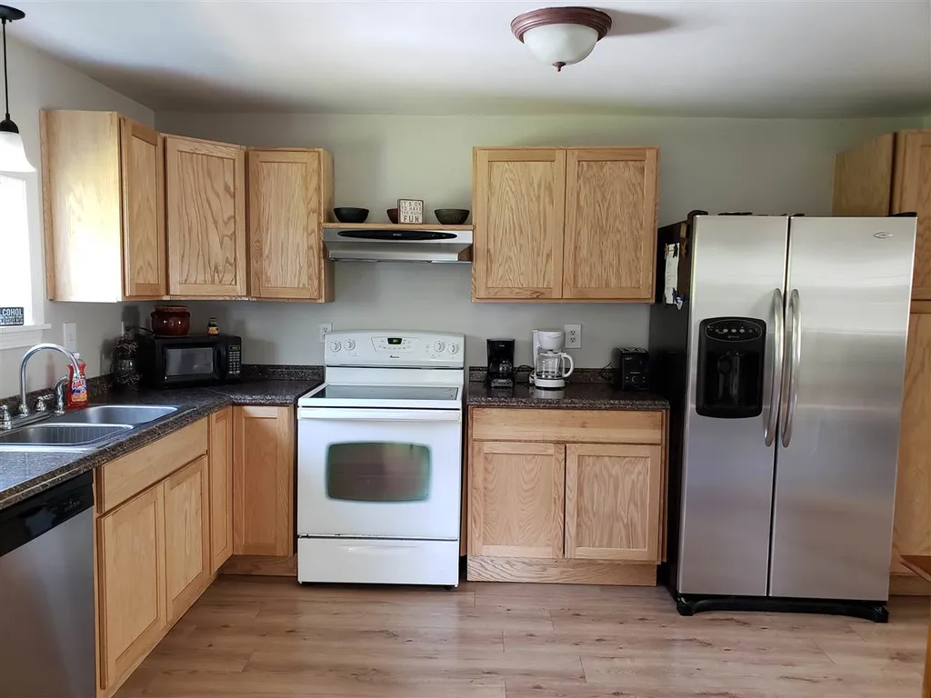 22 Union Street Gorham NH 03581