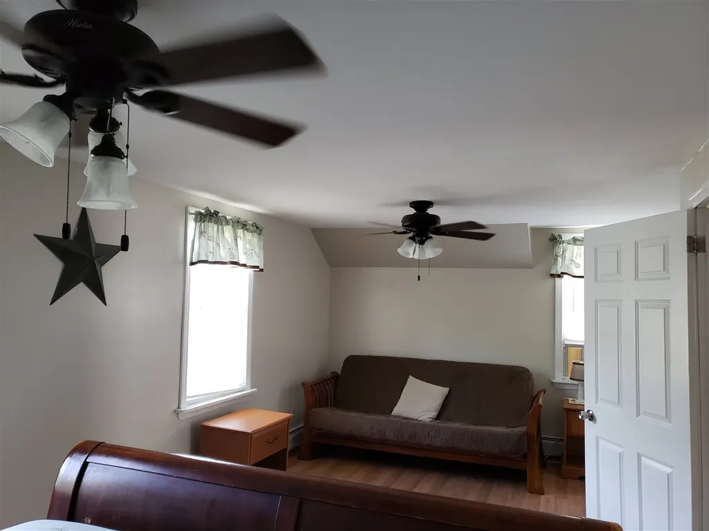 22 Union Street Gorham NH 03581