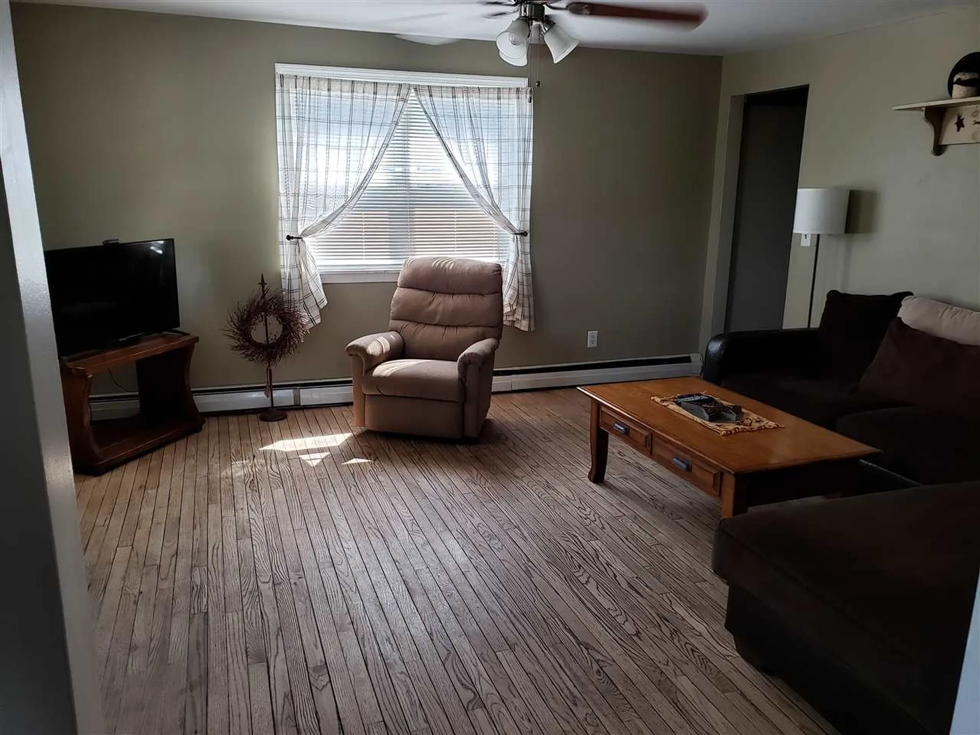 22 Union Street Gorham NH 03581