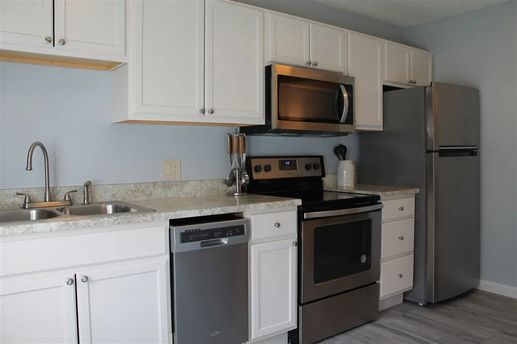 83 The Commons Moretown VT 05660