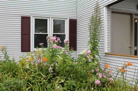 83 The Commons Moretown VT 05660