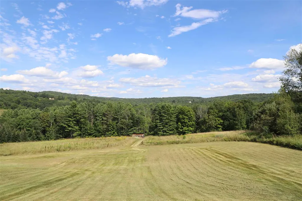 31 Homestead Road Alstead NH 03602