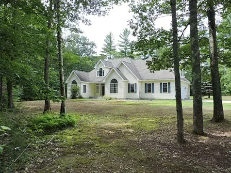 29 Rossdale Lane Weare NH 03281