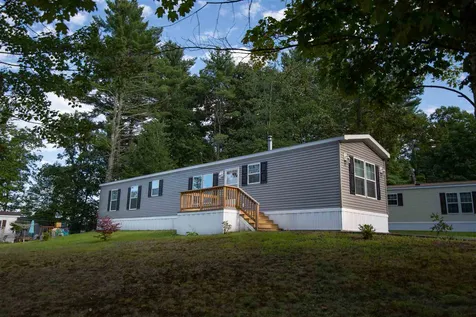 17 Cedar Lane Lee NH 03861