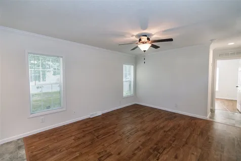 17 Cedar Lane Lee NH 03861