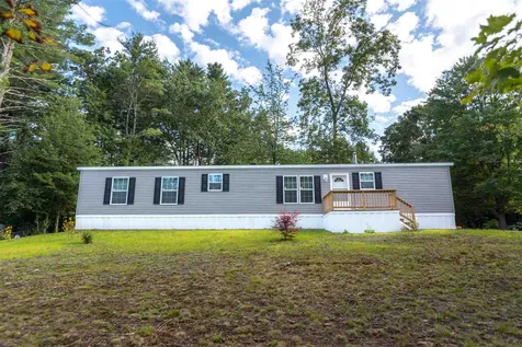 17 Cedar Lane Lee NH 03861