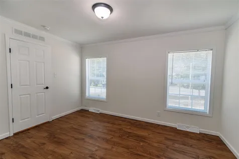 17 Cedar Lane Lee NH 03861
