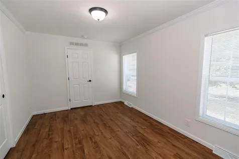 17 Cedar Lane Lee NH 03861