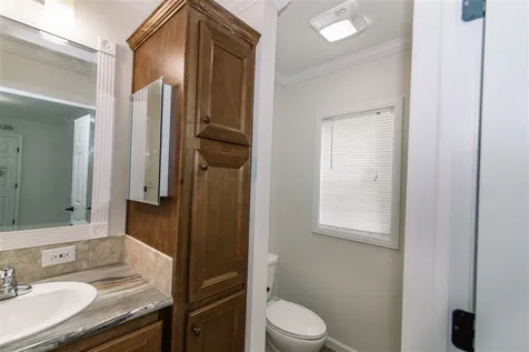 17 Cedar Lane Lee NH 03861
