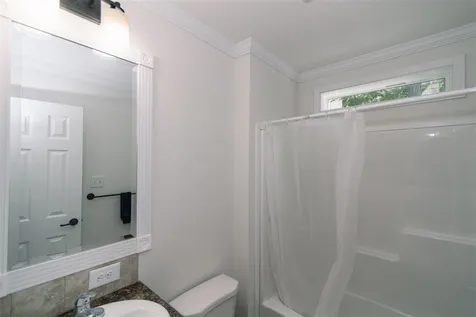 17 Cedar Lane Lee NH 03861