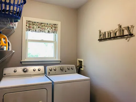 182 Old Winslow Road Wilmot NH 03287