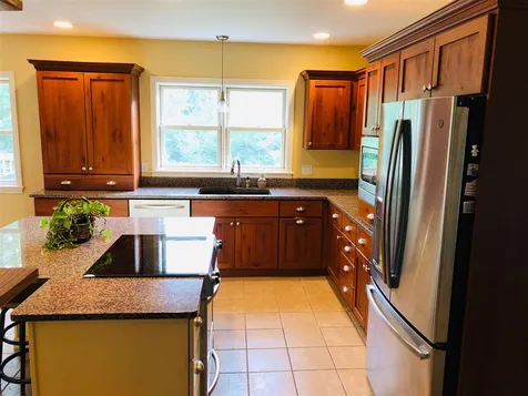 182 Old Winslow Road Wilmot NH 03287