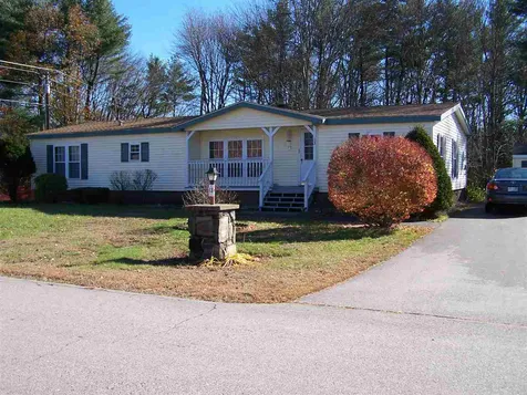 13 Lilac Court Raymond NH 03077