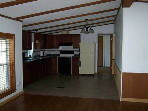 13 Lilac Court Raymond NH 03077