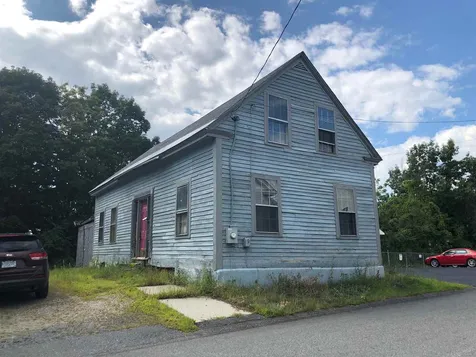 9 Walnut Street Claremont NH 03743