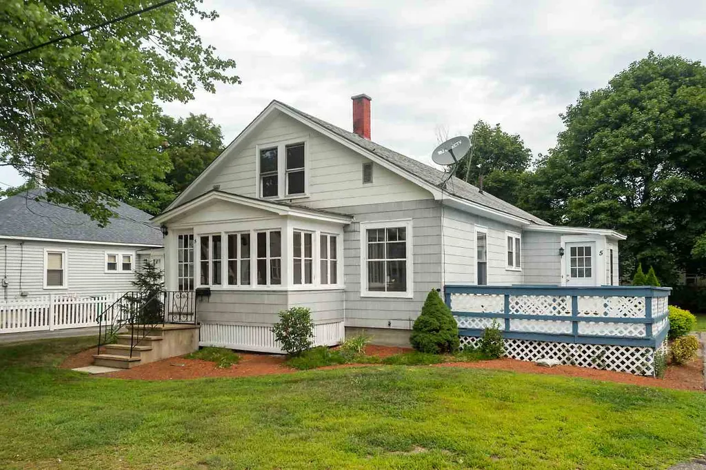 5 Furbush Street Rochester NH 03867