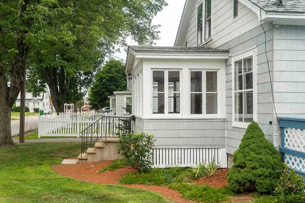 5 Furbush Street Rochester NH 03867