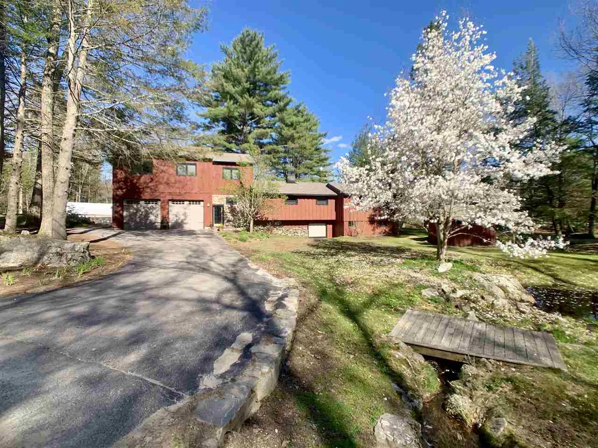 127 Lees Mill Road Moultonborough NH 03254