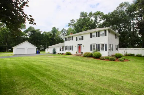 25 Par Lane Hudson NH 03051