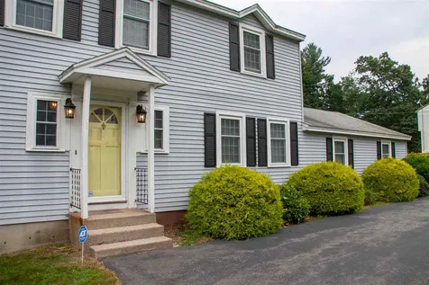 15 King George Drive Londonderry NH 03053
