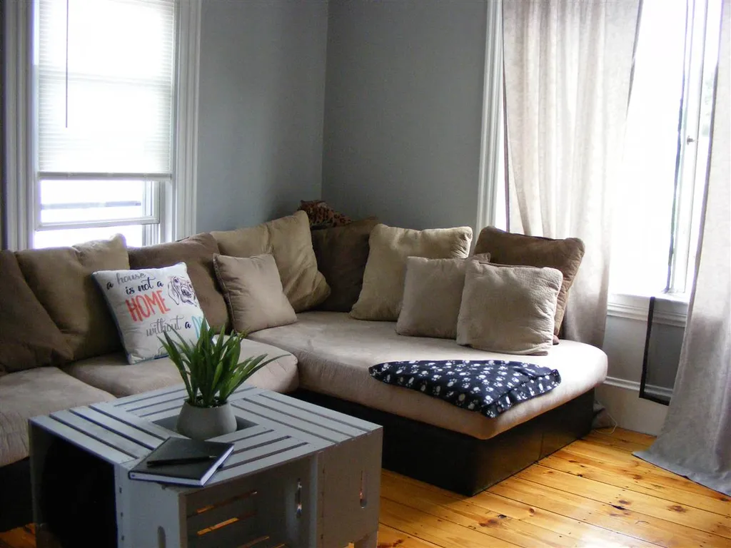 285 Milford Street Manchester NH 03102