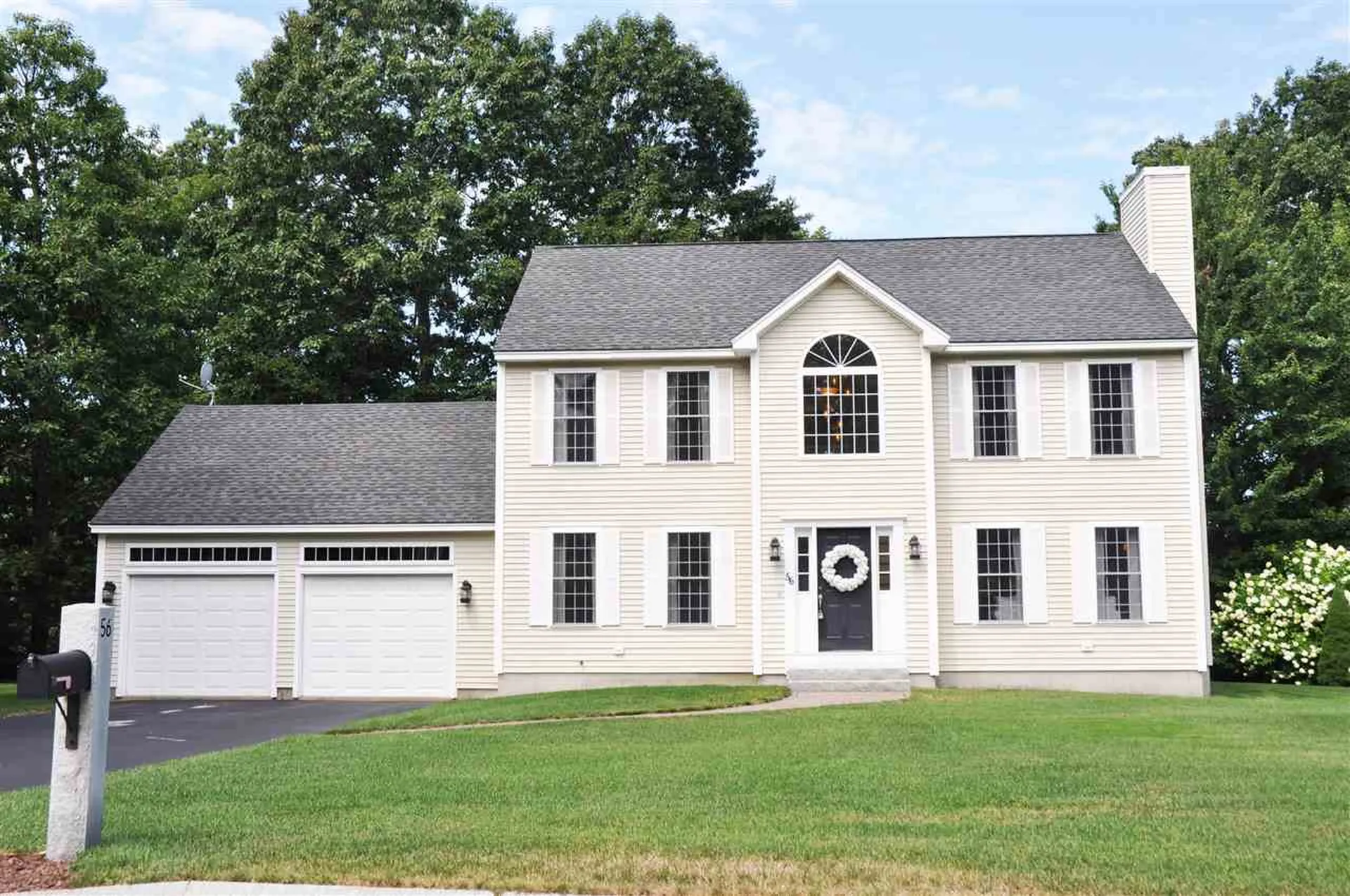 56 Lindsay Road Hooksett NH 03106
