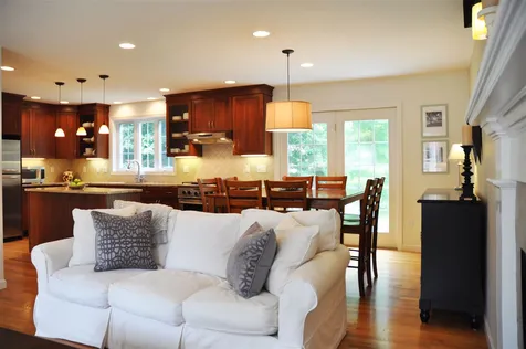56 Lindsay Road Hooksett NH 03106