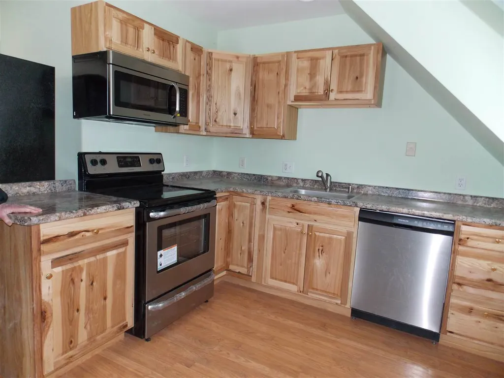 191 White Oaks Road Laconia NH 03246