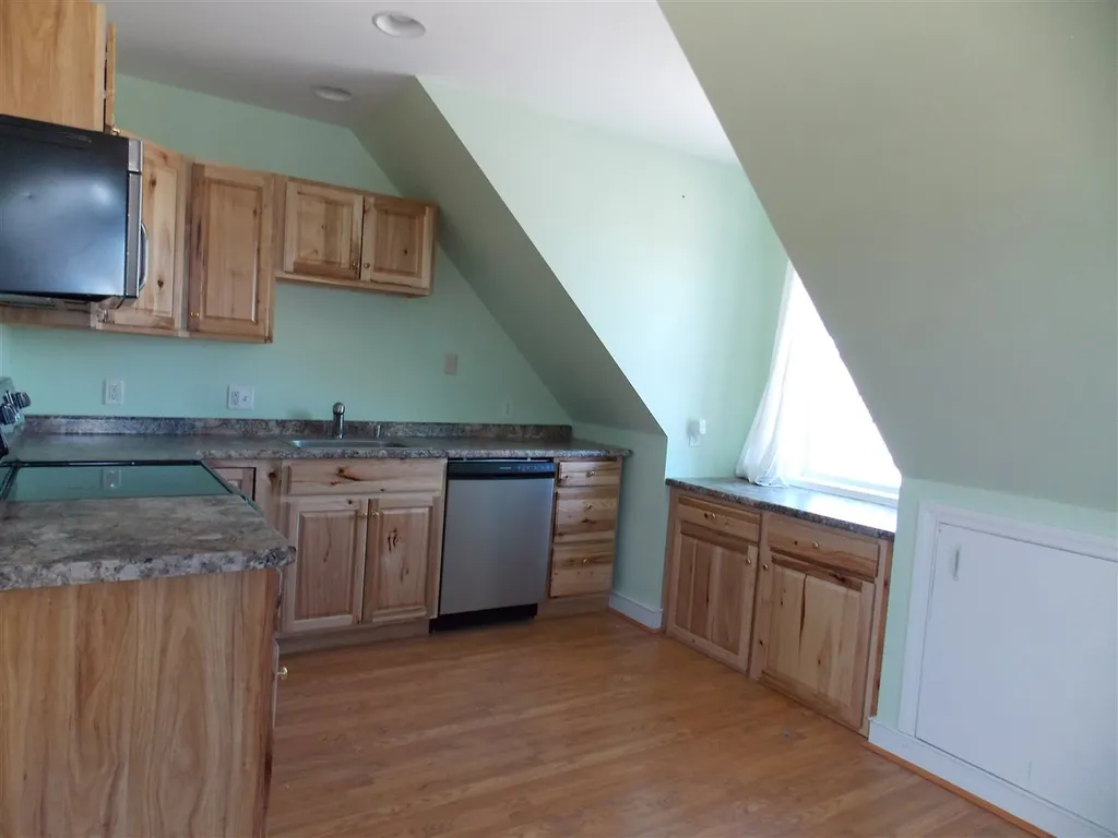 191 White Oaks Road Laconia NH 03246