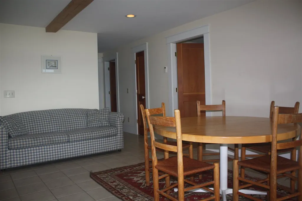 275 Shore No Drive Bridgewater NH 03222