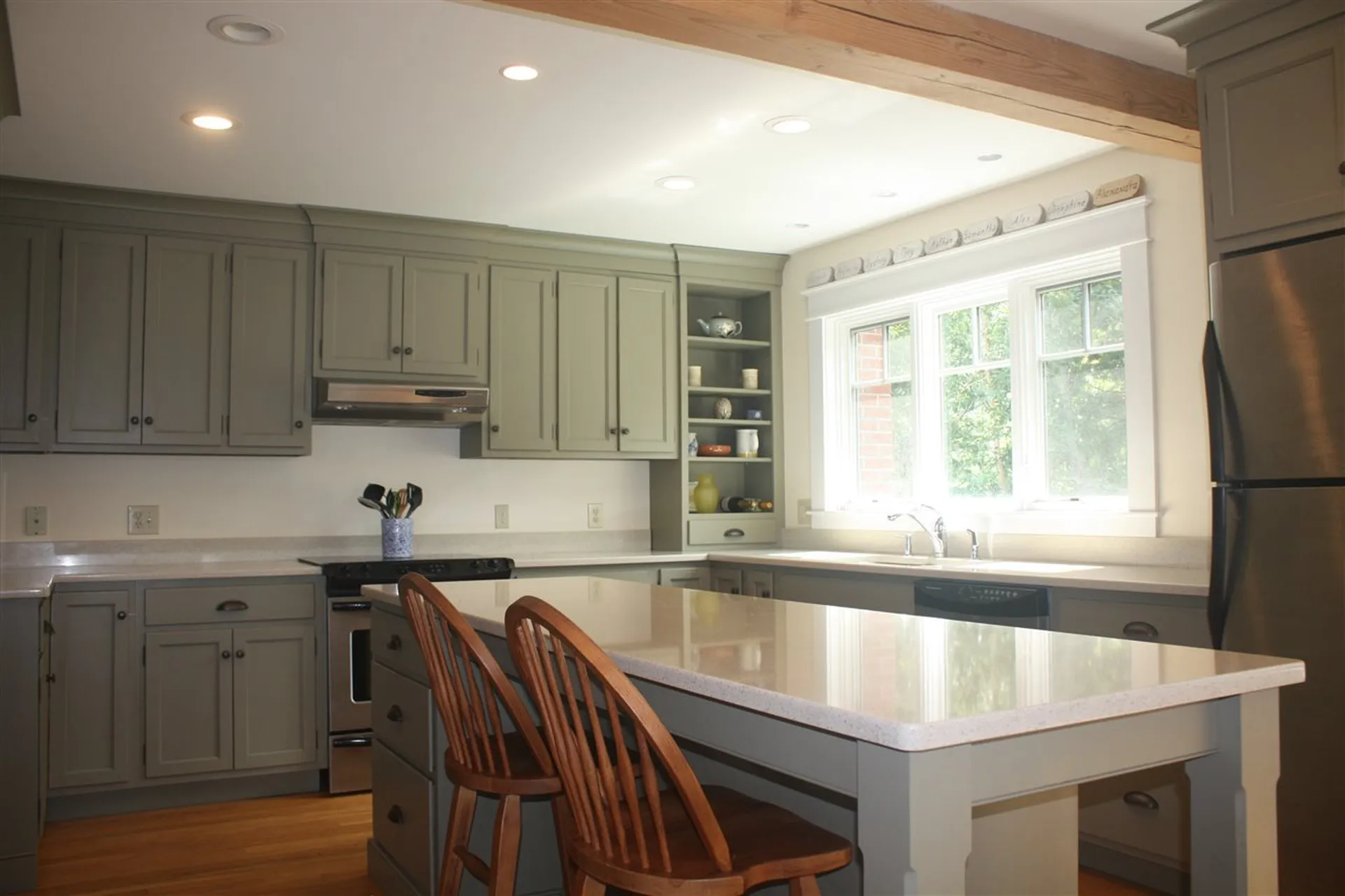 275 Shore No Drive Bridgewater NH 03222