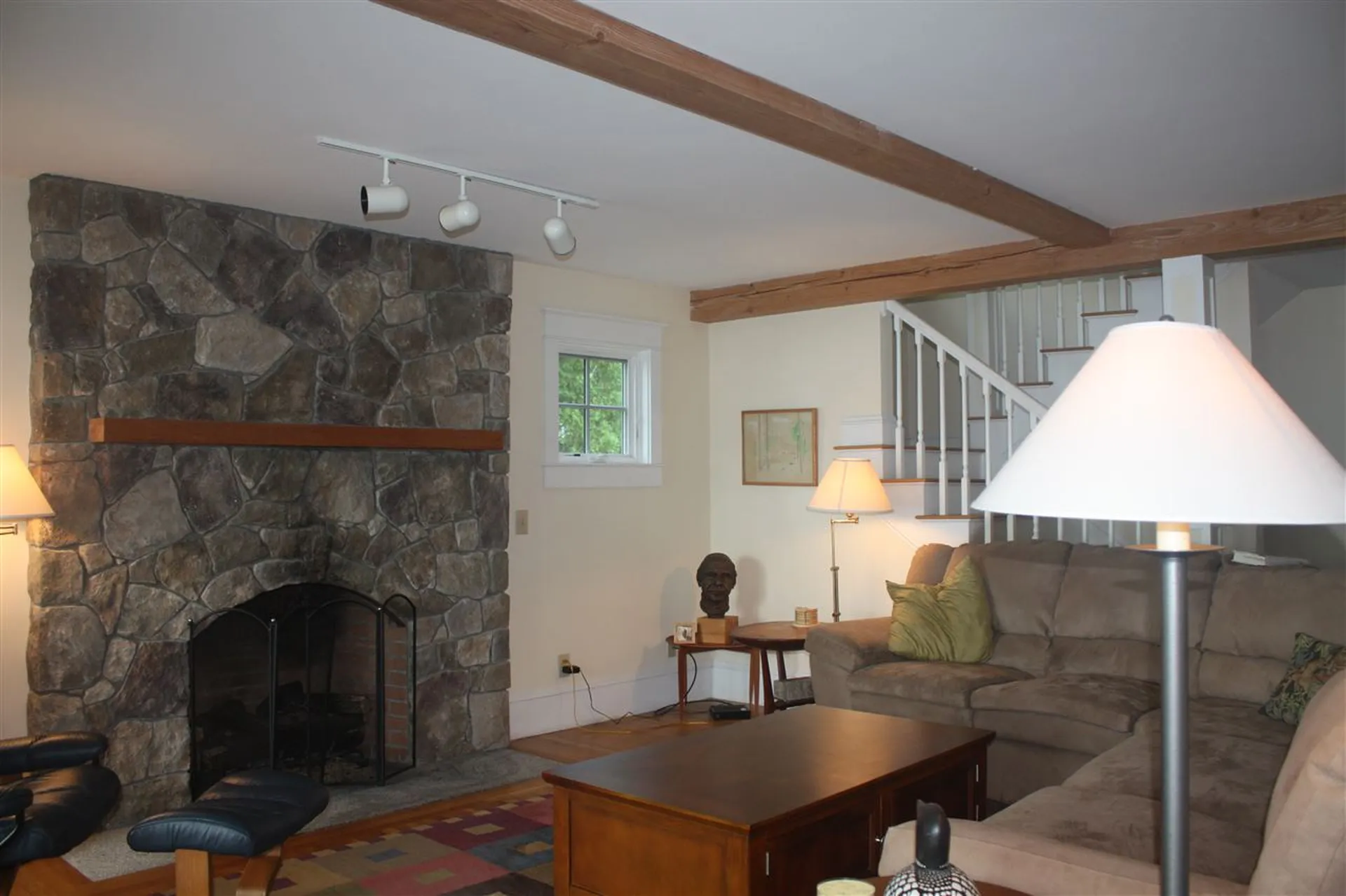 275 Shore No Drive Bridgewater NH 03222