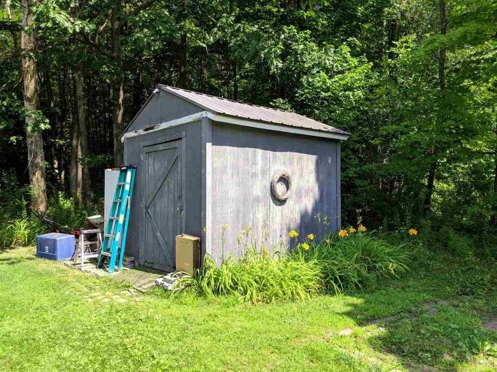 26 Sunshine Drive Belmont NH 03220