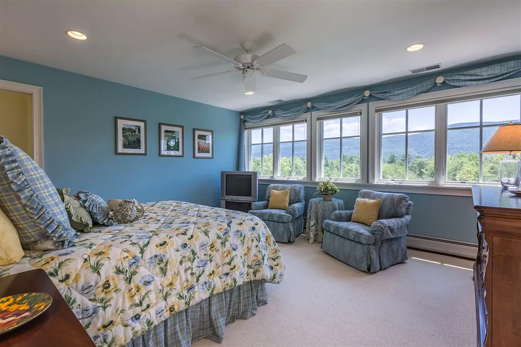 245 Edward Isham Drive Manchester VT 05255