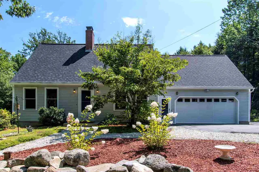 21 Bear Creek Road Barrington NH 03825