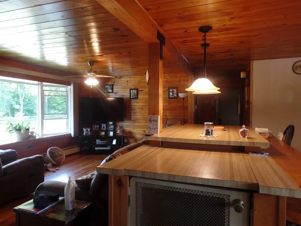 15 Wood Street Berlin NH 03570