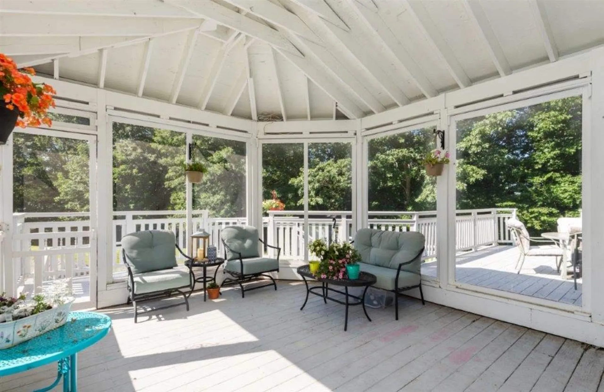 74 Exeter Road North Hampton NH 03862