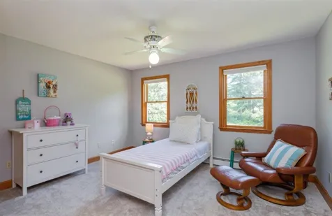 74 Exeter Road North Hampton NH 03862