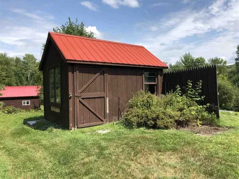 1424 Vt Route 109 Cambridge VT 05464
