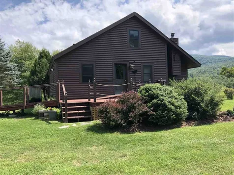 1424 Vt Route 109 Cambridge VT 05464